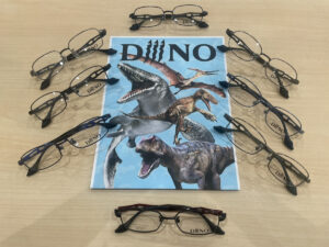 【四街道店】恐竜メガネ「DiiiNO(ディーノ)」キッズ登場！写真